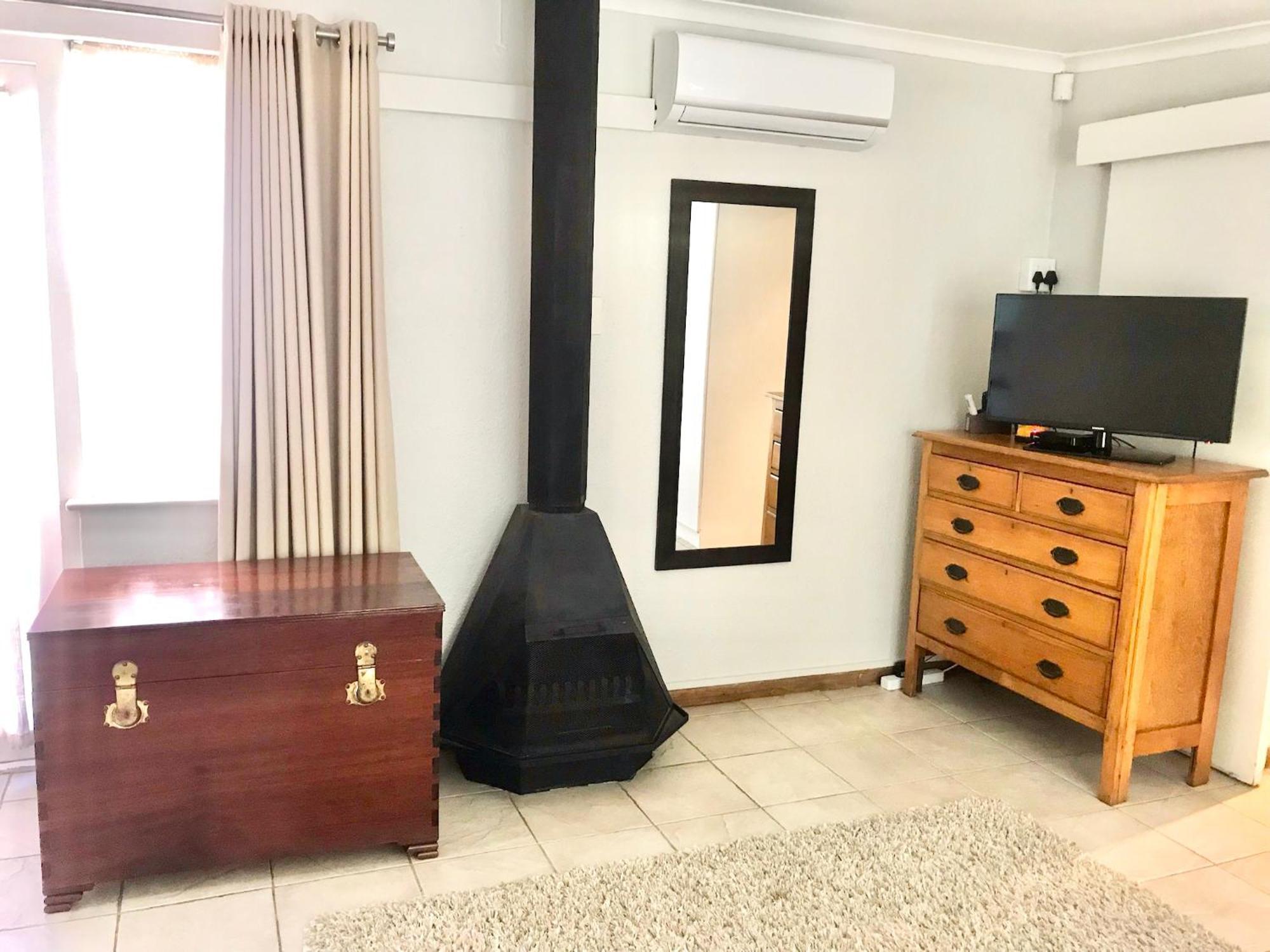 10Vdw Self Catering Apartments Дурбанвиль Экстерьер фото